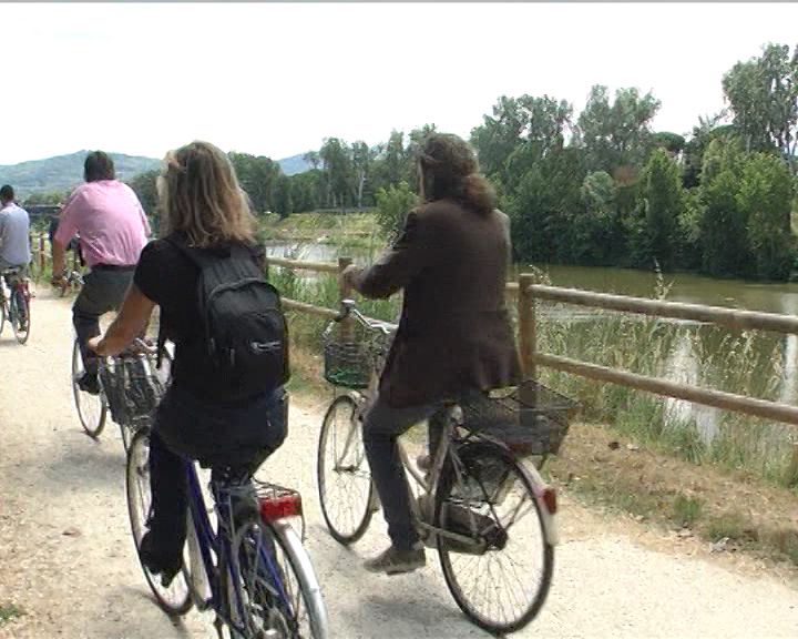Ciclopista sull’Arno, la Regione Toscana alla firma