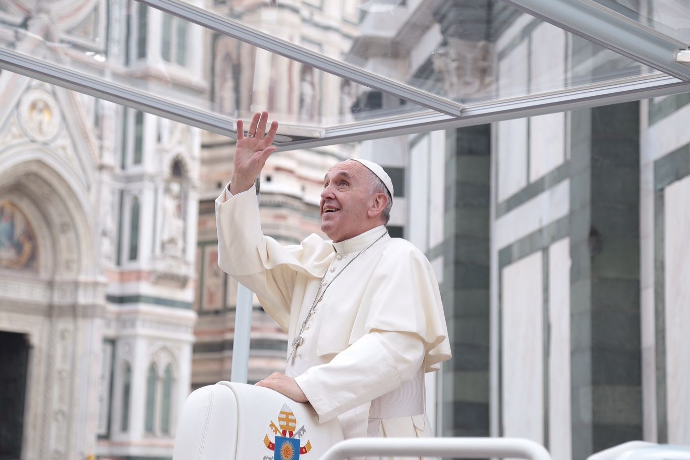 Papa Francesco, un uomo tra gli uomini